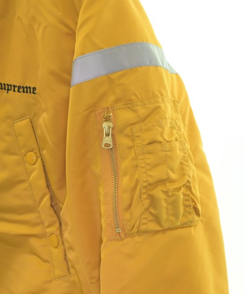 Supreme 現代外套