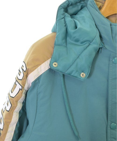 Supreme 羽絨大衣