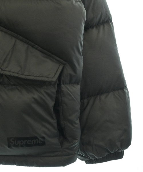 Supreme 羽絨夾克/背心