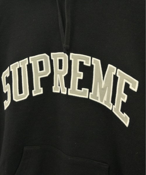 Supreme 連帽衫