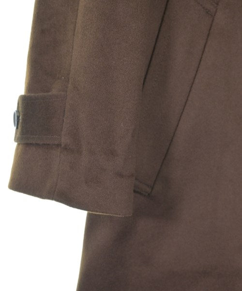 Supreme 切斯特披風