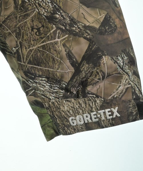 Supreme 羽絨夾克/背心