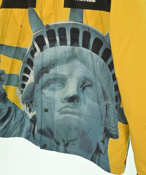 Supreme 山系外套