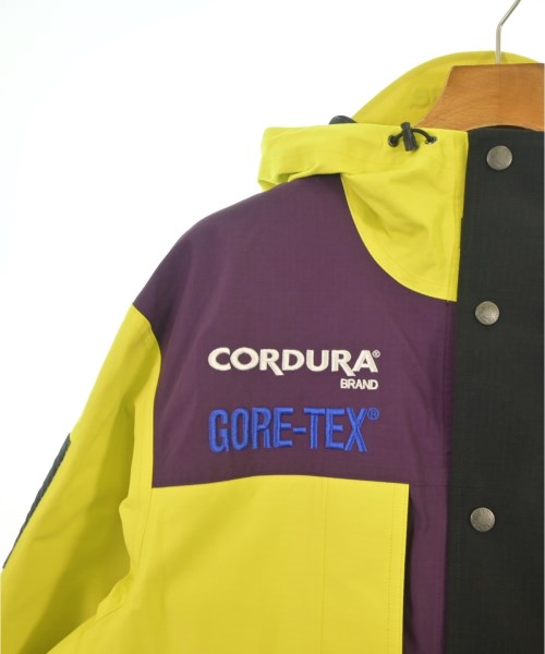 Supreme 山系外套