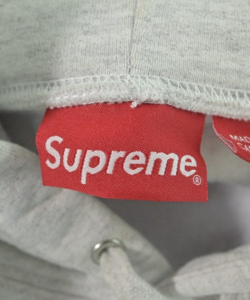 Supreme 連帽衫
