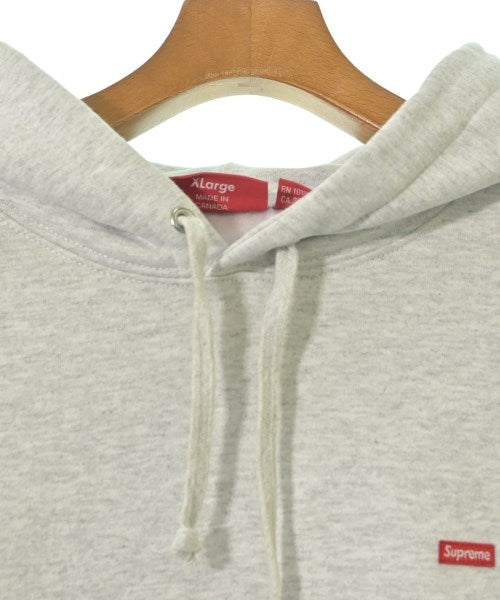 Supreme 連帽衫