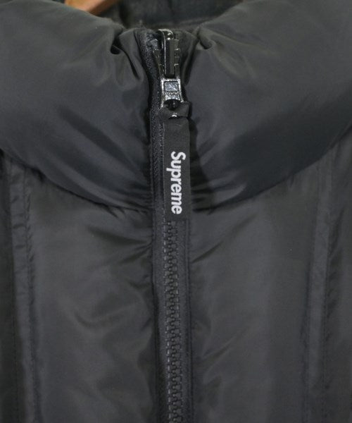Supreme 羽絨夾克/背心