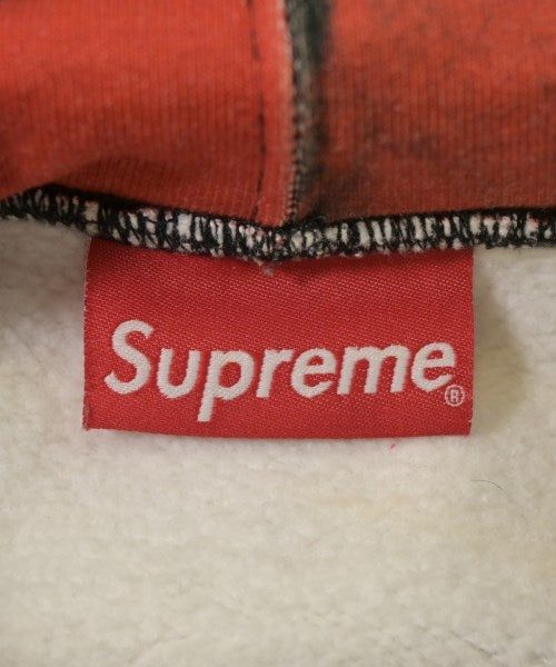 Supreme 連帽衫