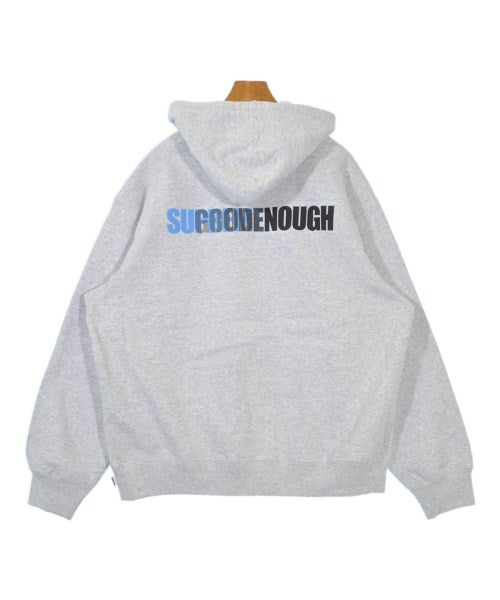 Supreme 連帽衫