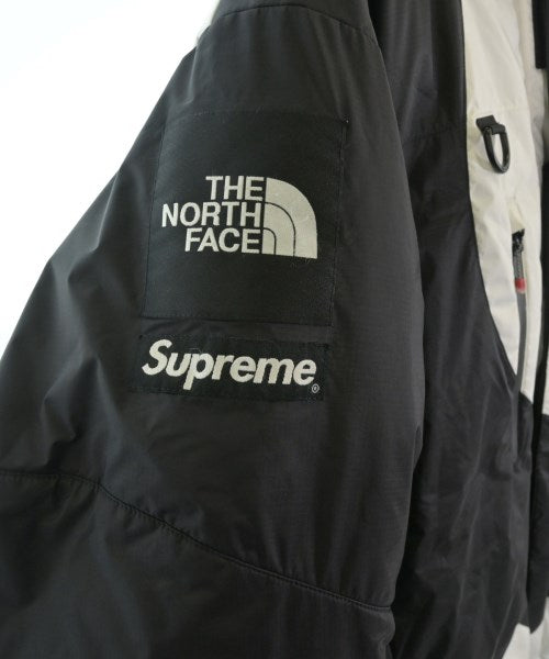 Supreme 羽絨夾克/背心