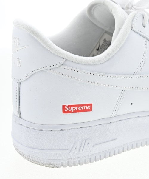 Supreme 運動鞋