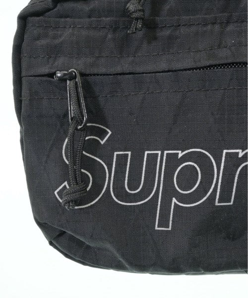Supreme 肩背包