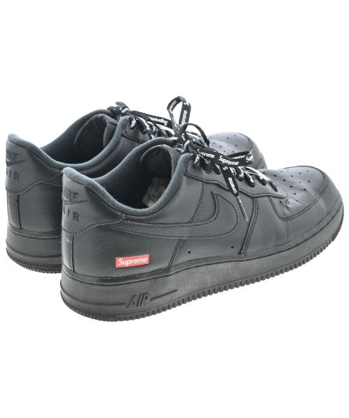 Supreme 運動鞋