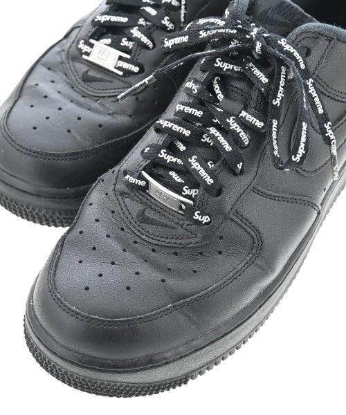 Supreme 運動鞋