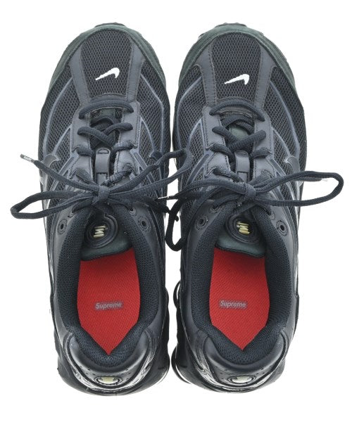 Supreme 運動鞋