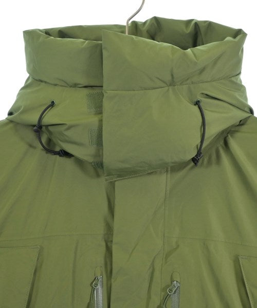 Supreme 羽絨夾克/背心