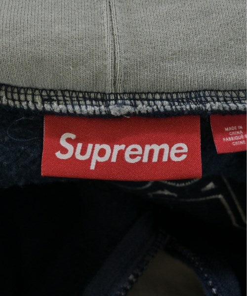 Supreme 連帽衫