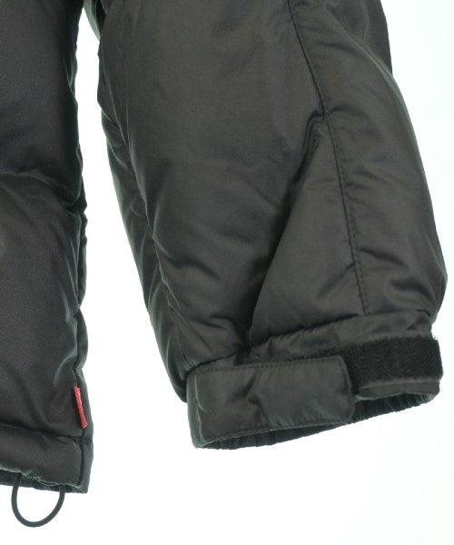 Supreme 羽絨夾克/背心