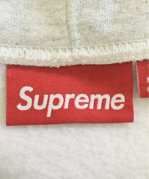 Supreme 連帽衫