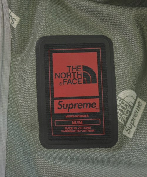 Supreme 山系外套