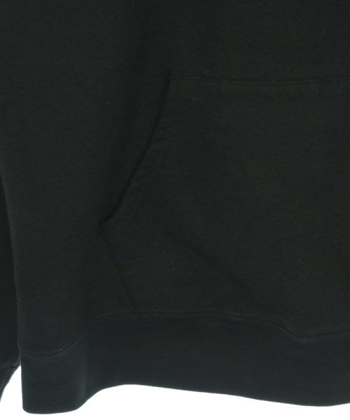 Supreme 連帽衫