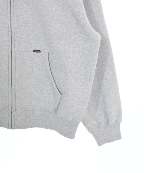 Supreme 連帽衫