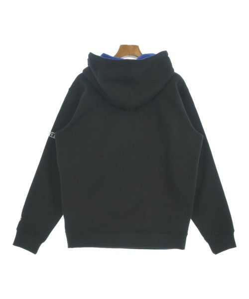 Supreme 連帽衫