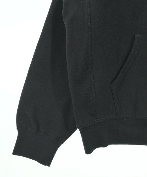Supreme 連帽衫
