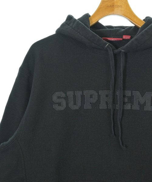 Supreme 連帽衫