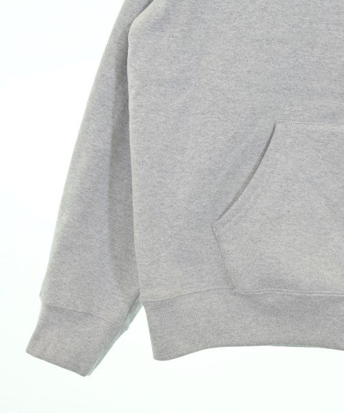 Supreme 連帽衫