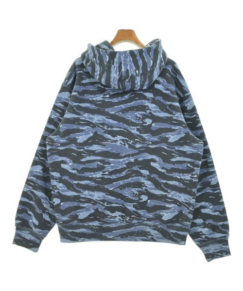 Supreme 連帽衫