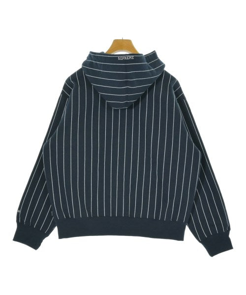 Supreme 連帽衫