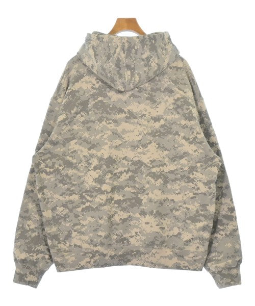Supreme 連帽衫