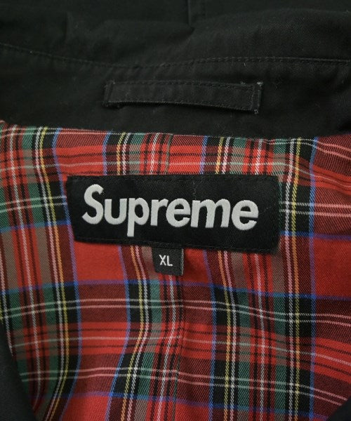 Supreme 支撐領外套