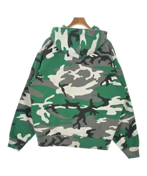 Supreme 連帽衫