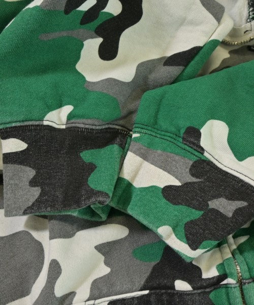 Supreme 連帽衫