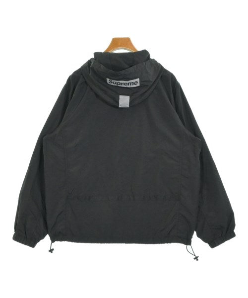 Supreme 山系外套