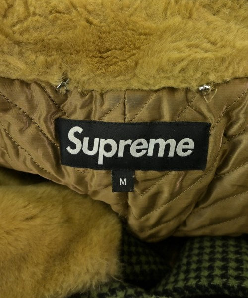 Supreme 外套