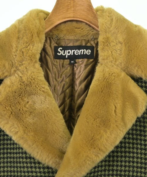 Supreme 外套