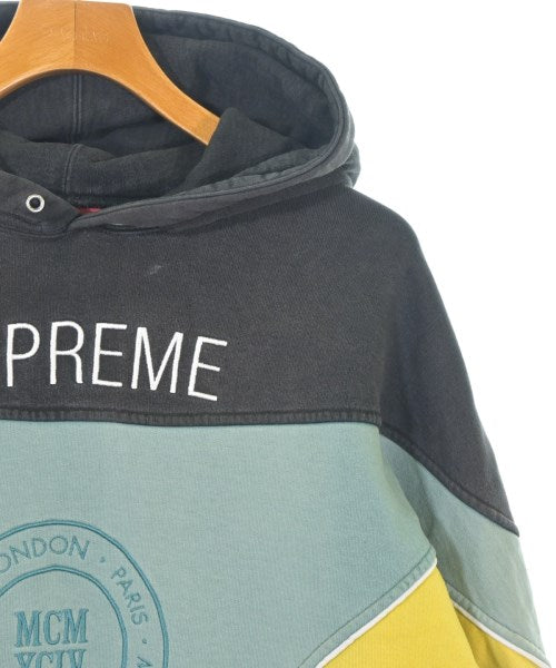 Supreme 連帽衫