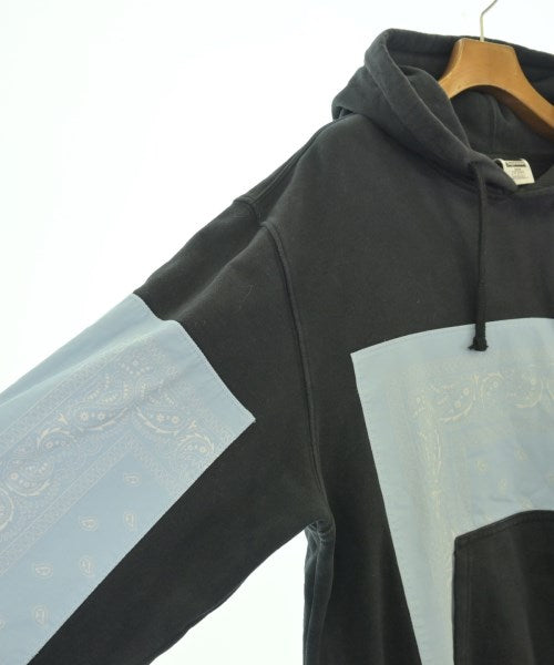 Supreme 連帽衫