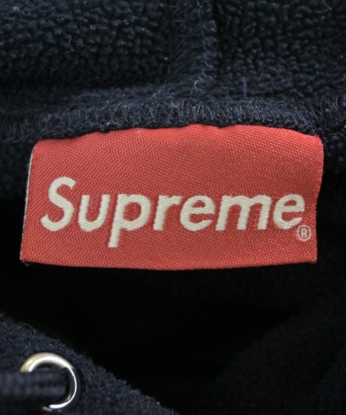 Supreme 連帽衫