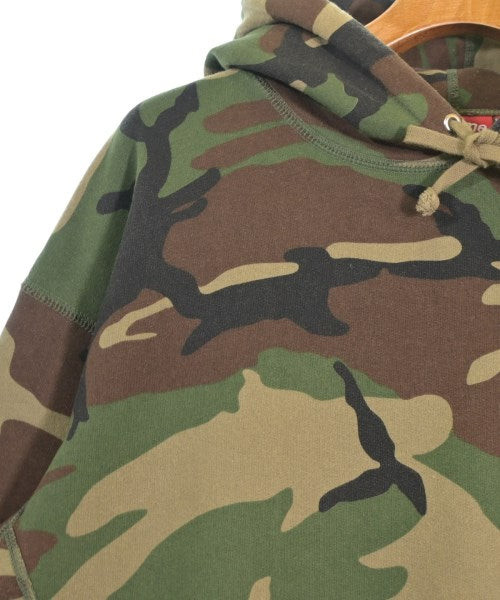 Supreme 連帽衫