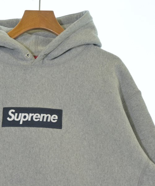 Supreme 連帽衫