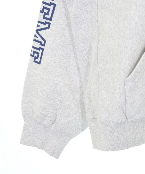 Supreme 連帽衫