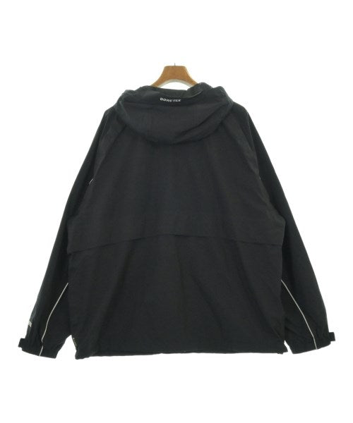 Supreme 山系外套