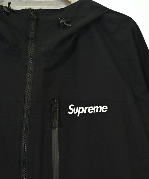 Supreme 山系外套