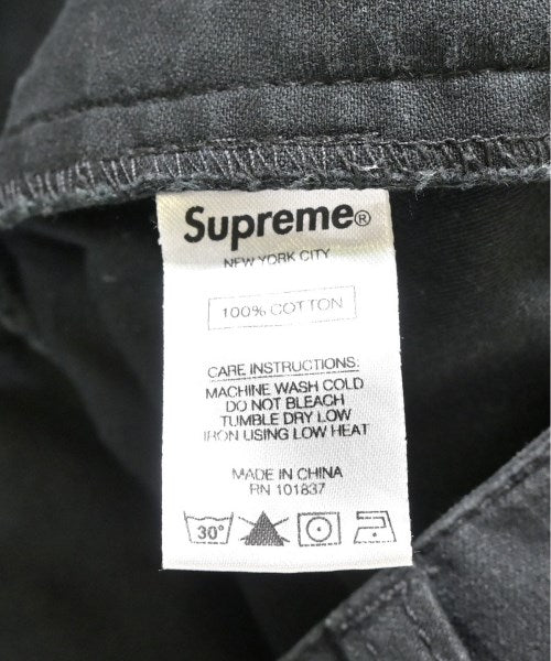 Supreme 短褲
