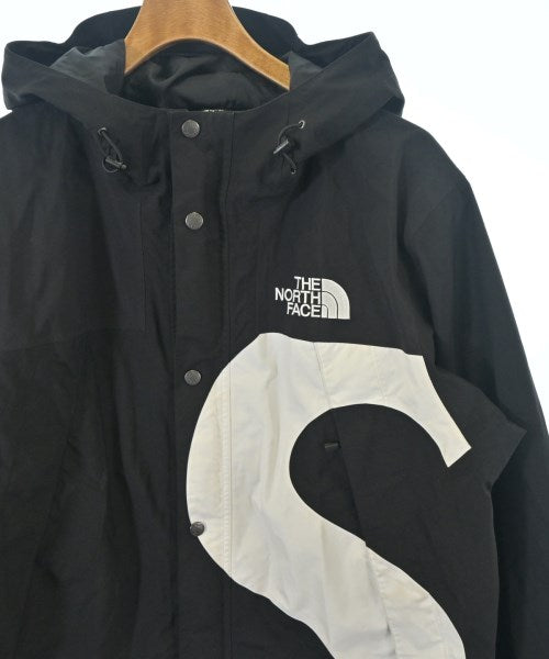 Supreme 山系外套