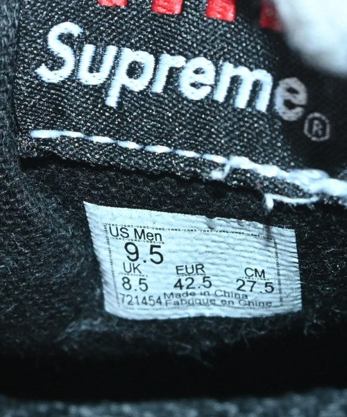 Supreme 運動鞋